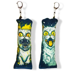 Privezak dakimakura lud mačak (1 com)