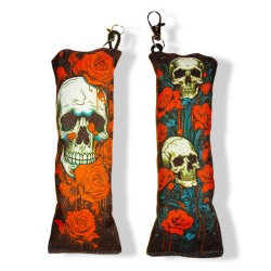 Keychain Dakimakura Skull with roses 2 (1 pc)