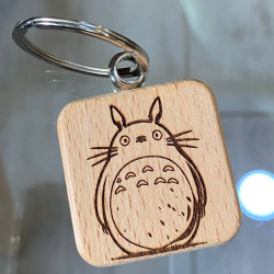 Деревянный брелок Totoro